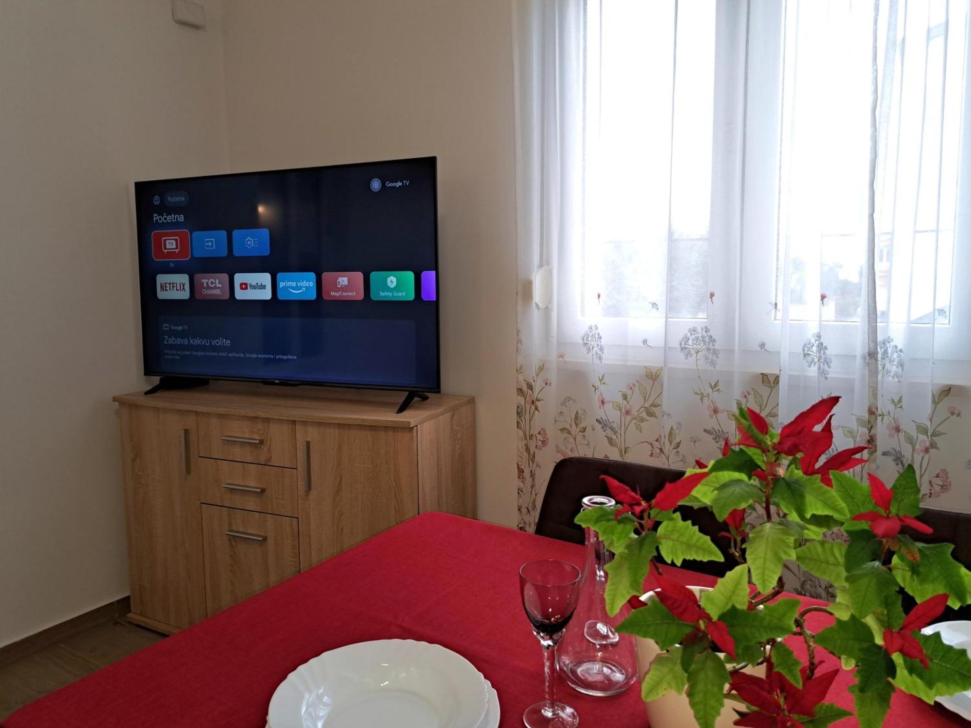 Holiday Apartman *