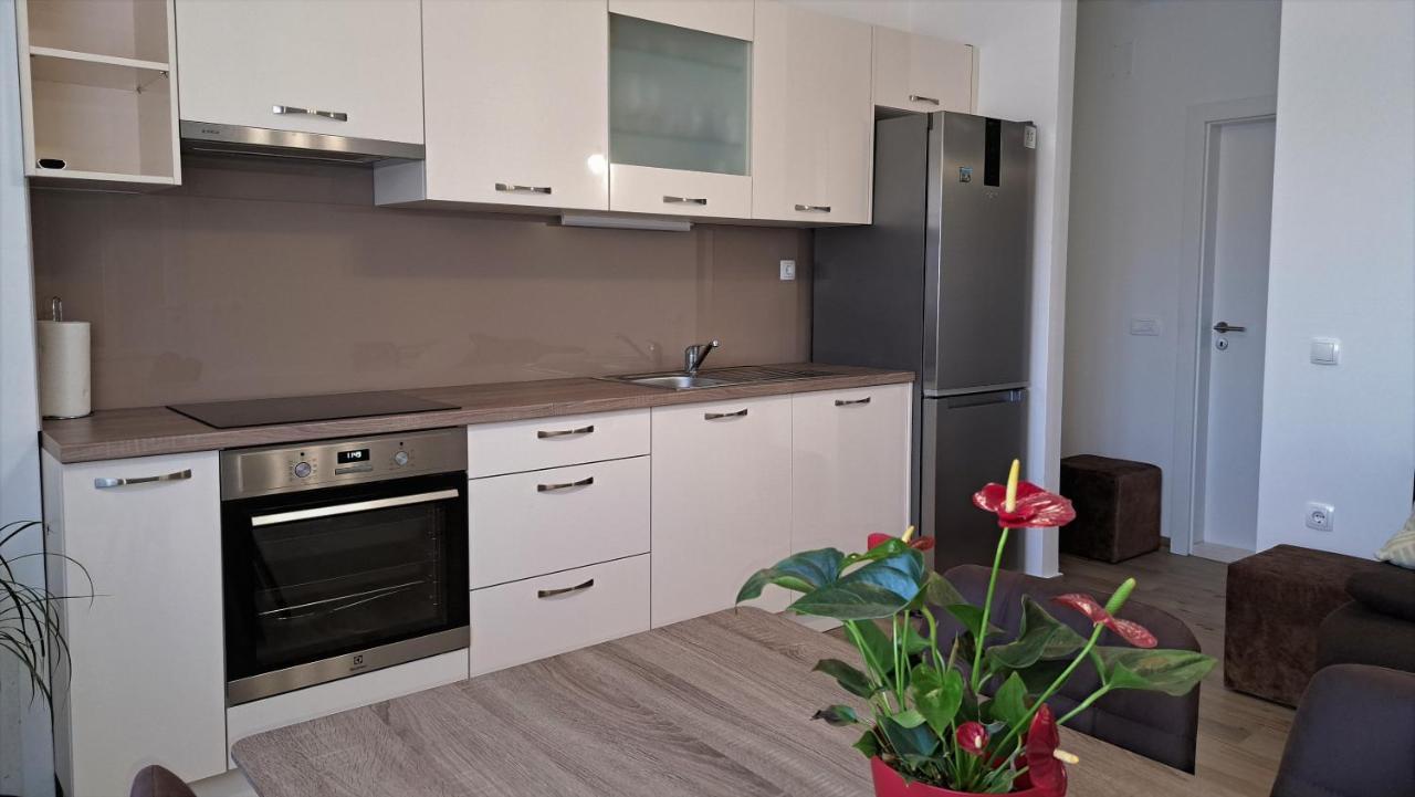 Holiday Apartman Apartment Kastela